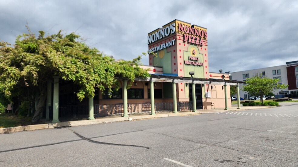 Primary Photo Of 6 Radcliffe Dr, Moosic Restaurant For Sale