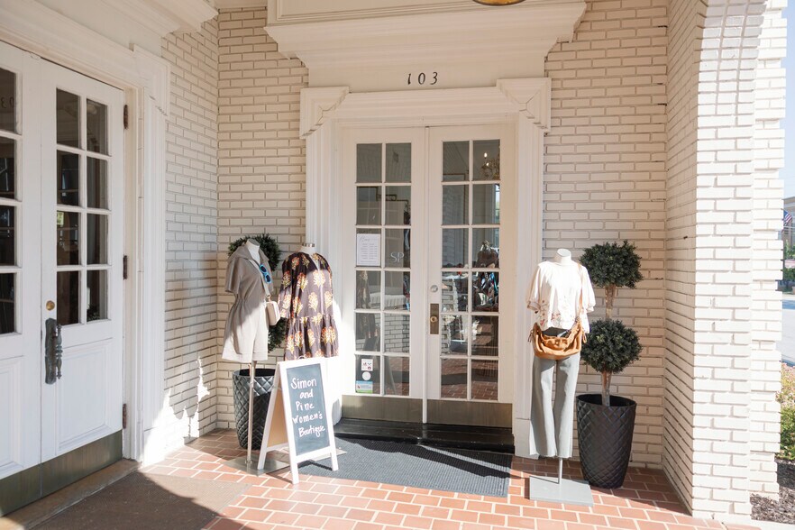 More Photos Of 119 Ridley Ave, Lagrange Office For Sale