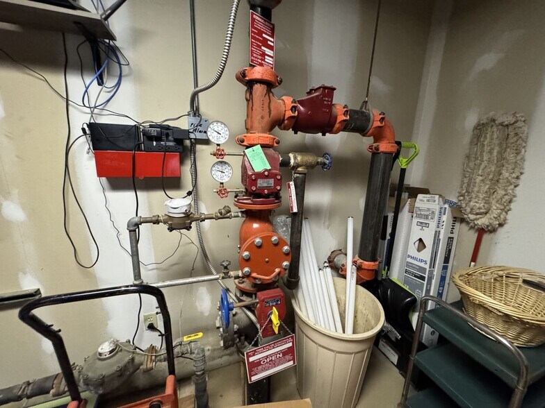 More Photos Of 5225 Calkins Rd, Flint Religious Facility For Sale