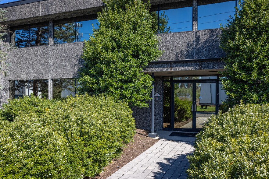 More Photos Of 700 Bartley Chester Rd, Flanders Manufacturing For Lease