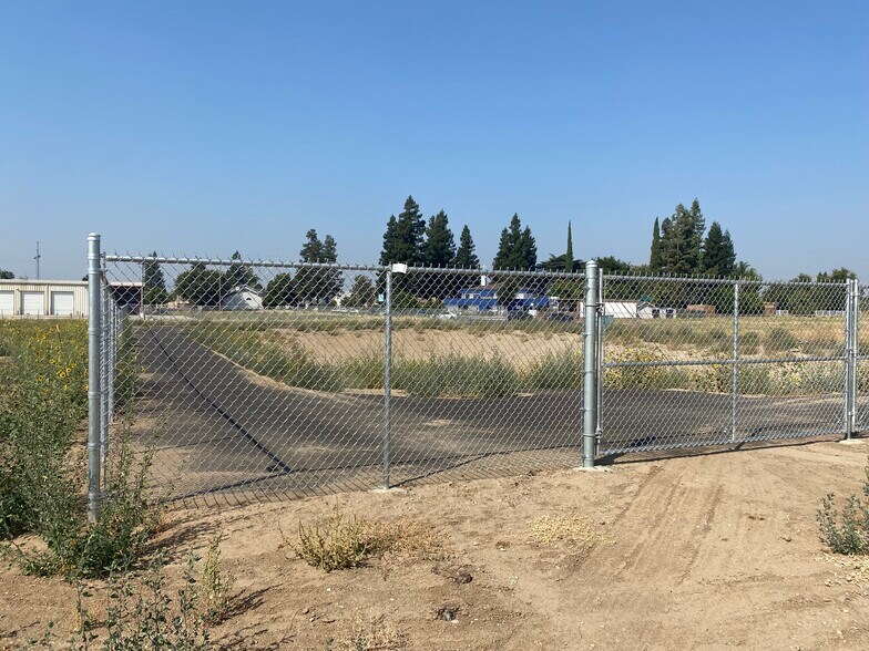 More Photos Of 3100 and 3200 McHenry Ave, Escalon Land For Sale