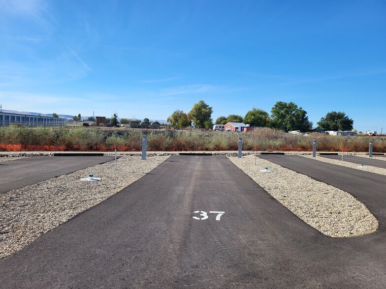 More Photos Of 1206 W Main St, Marsing Trailer Camper Park For Sale