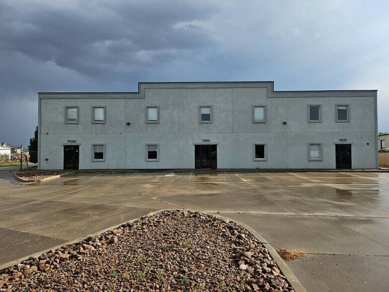More Photos Of 7927-7939 Red Granite Loop, Colorado Springs Warehouse For Lease