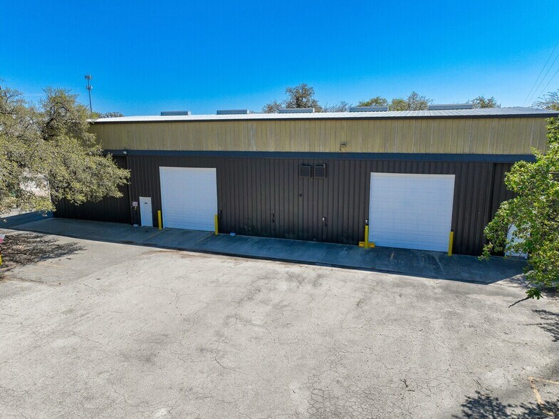 More Photos Of 15562 Capital Port Dr, San Antonio Warehouse For Lease