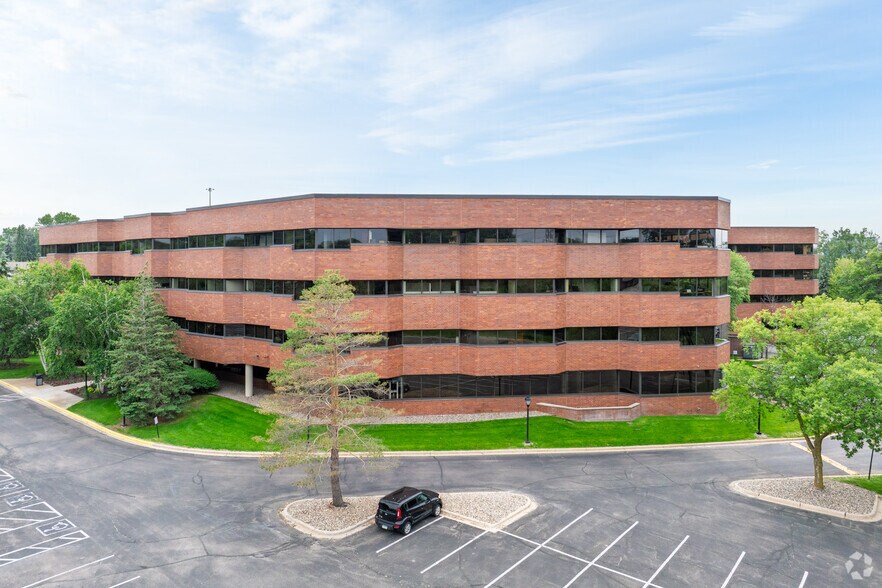 Primary Photo Of 7900 W 78th St, Edina Office For Lease