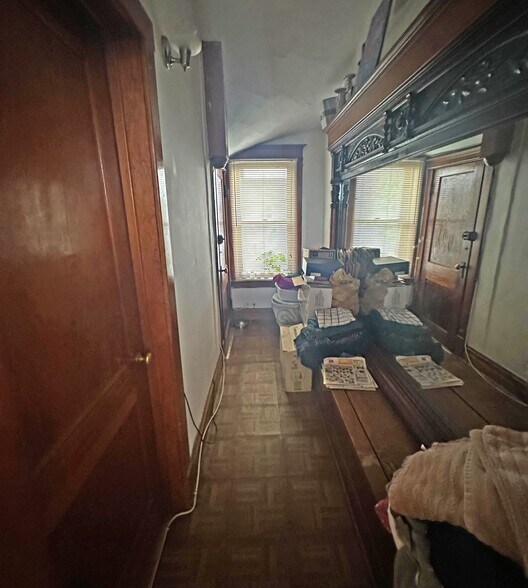 More Photos Of 13402 S Buffalo Ave, Chicago Apartments For Sale