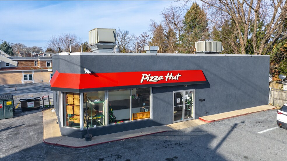 Primary Photo Of 777 Manor St, Lancaster Storefront For Sale