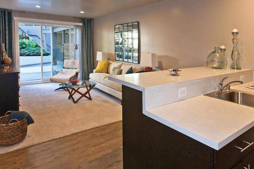 More Photos Of 396 Pine Hill Rd, Mill Valley Apartments For Sale