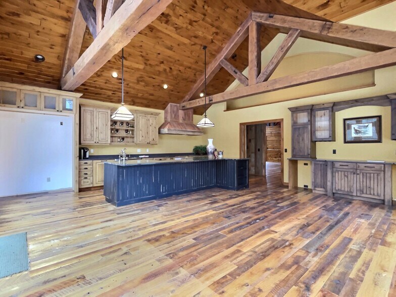 More Photos Of 5771 US Highway 45, Land O Lakes Office For Sale