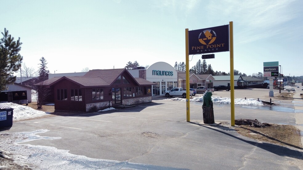 More Photos Of 1226 Lincoln St, Rhinelander Office For Sale