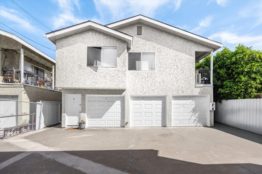 More Photos Of 625 Orizaba Ave, Long Beach Apartments For Sale