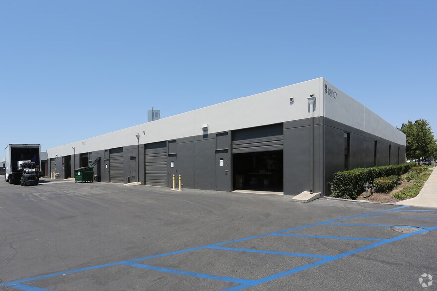 More Photos Of 18007 Sky Park Cir, Irvine Light Manufacturing For Lease