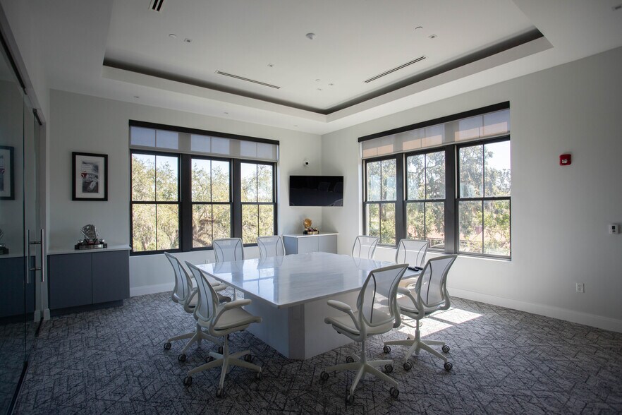 More Photos Of 270 W Plant St, Winter Garden Office For Sale