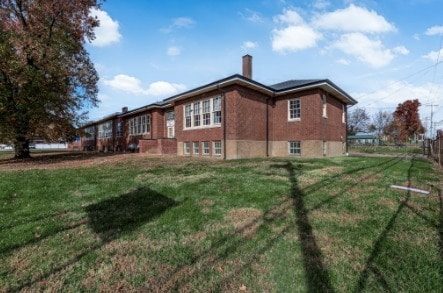 More Photos Of 9707 Chicago Heights Blvd, Saint Louis Specialty For Sale