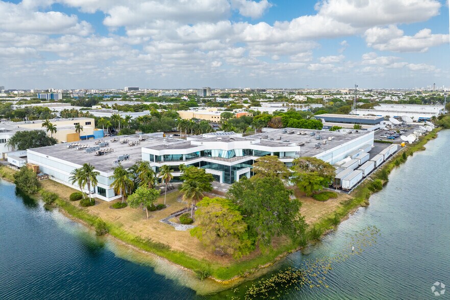 More Photos Of 1800 NW 89th Pl, Miami Refrigeration Cold Storage For Lease