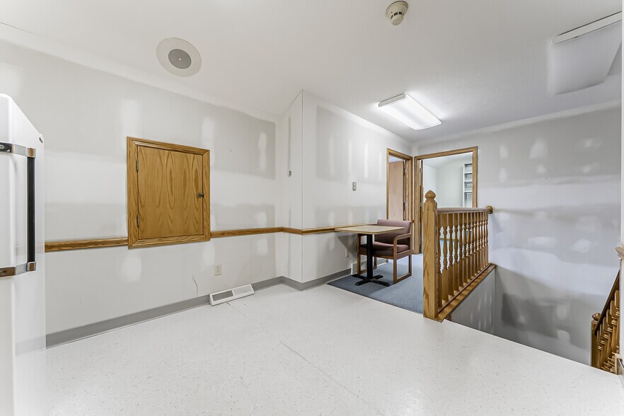 More Photos Of 36595 Detroit Rd, Avon Medical For Lease