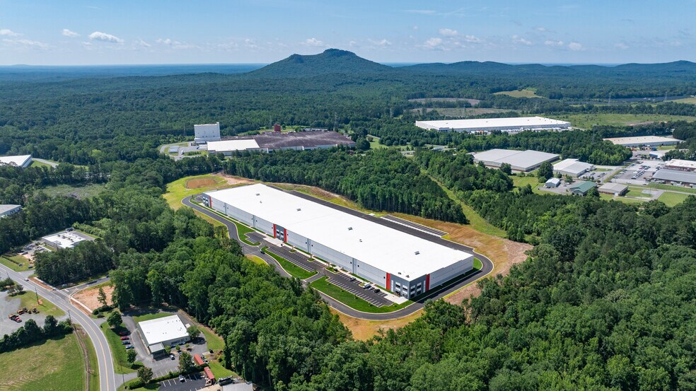 More Photos Of 540 Canterbury Rd, Kings Mountain Manufacturing For Lease