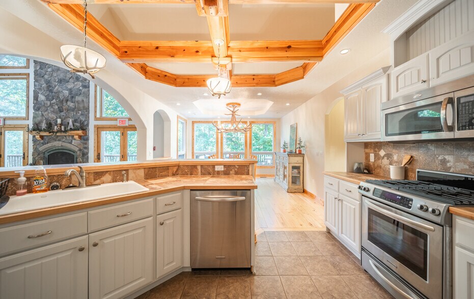 More Photos Of 15270 Cedarstone Drive, Eminence Land For Sale