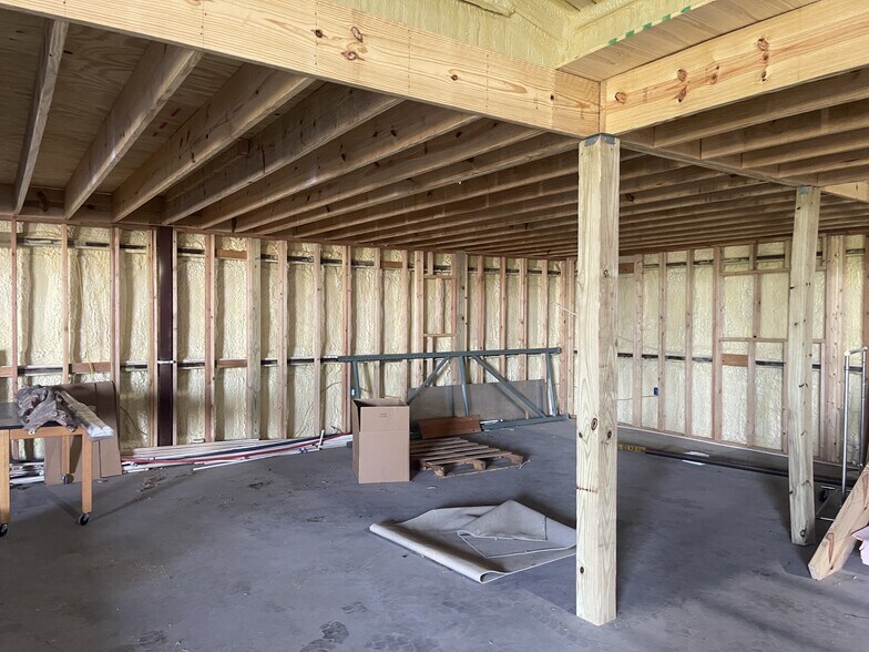 More Photos Of 1500 Smith rd, Rockwall Warehouse For Sale