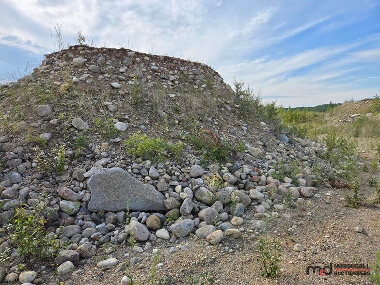 More Photos Of 1 Saskatchewan 240, Mayview Land For Sale