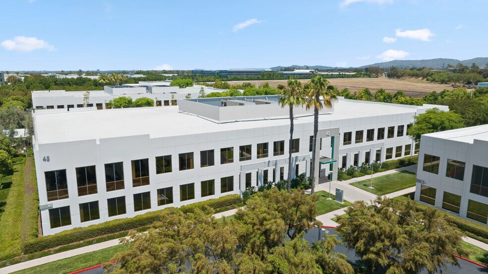 More Photos Of 46 Discovery, Irvine Unknown For Lease