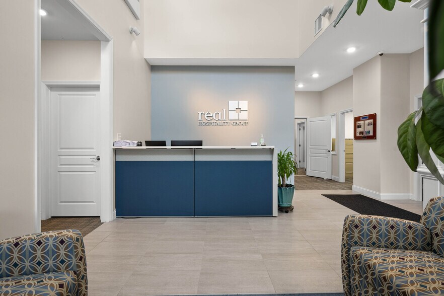 More Photos Of 12800 Hospitality Way, Ocean City Office For Sale