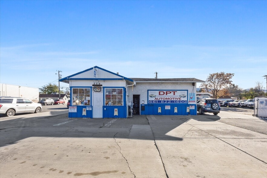 More Photos Of 230 E Tehachapi Blvd, Tehachapi General Retail For Sale