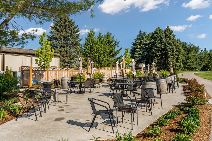 More Photos Of 10343 E Hilltop Rd, Suttons Bay Winery Vineyard For Sale