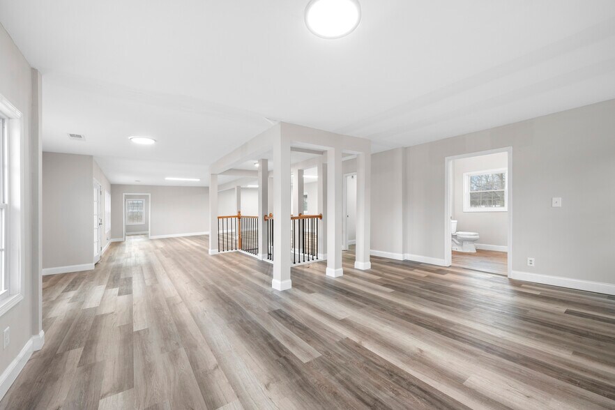 More Photos Of 2965 Highway 29 S, Lawrenceville Office For Sale