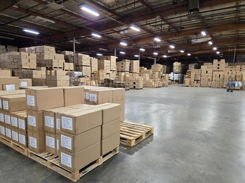 More Photos Of 9600 Lurline Ave, Chatsworth Warehouse For Sale