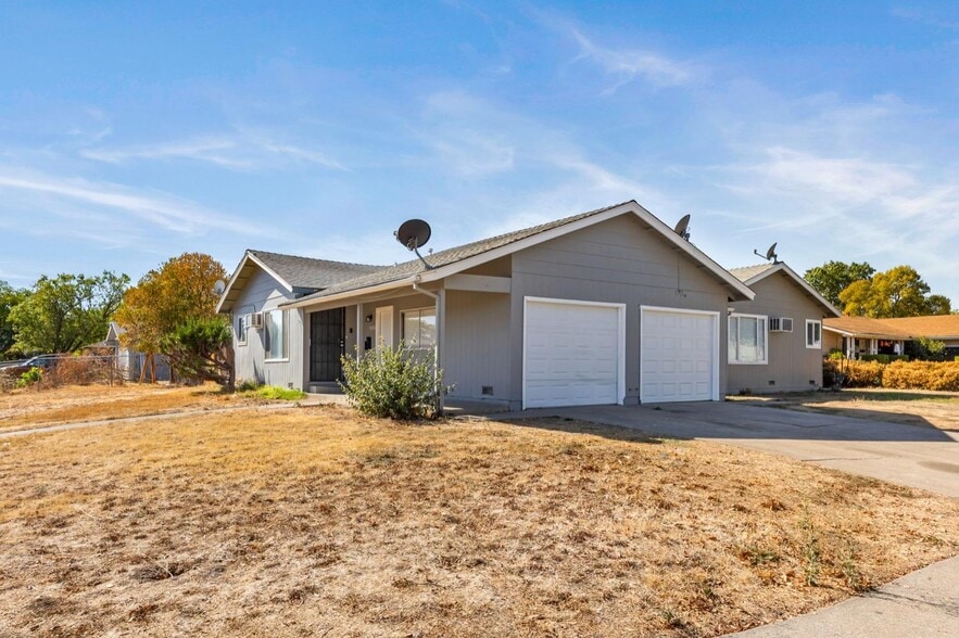 More Photos Of 7656 23rd St, Sacramento Multifamily For Sale