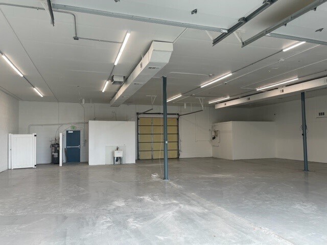 More Photos Of 1120 Delaware Ave, Longmont Light Manufacturing For Lease