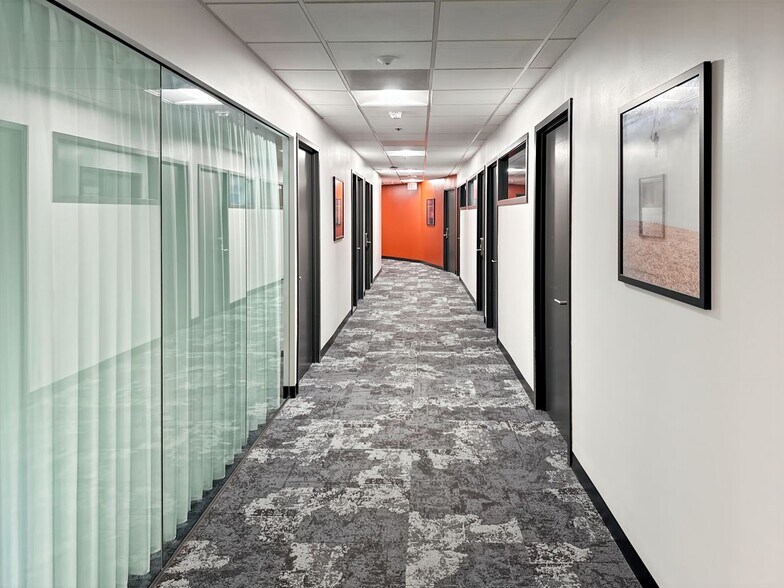 More Photos Of 6701 Democracy Blvd, Bethesda Coworking Space