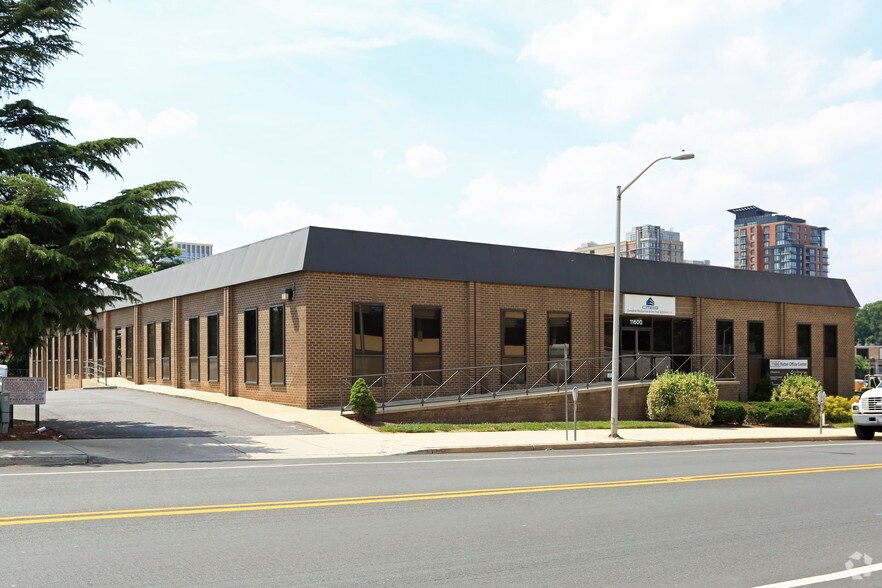 Primary Photo Of 11600 Nebel St, Rockville Office For Lease