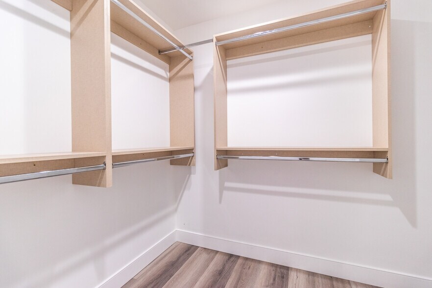 More Photos Of 2150-2154 S West View St, Los Angeles Apartments For Sale