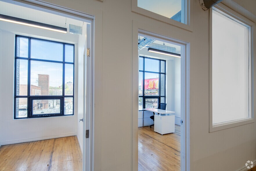 More Photos Of 639 Queen St W, Toronto Office For Lease