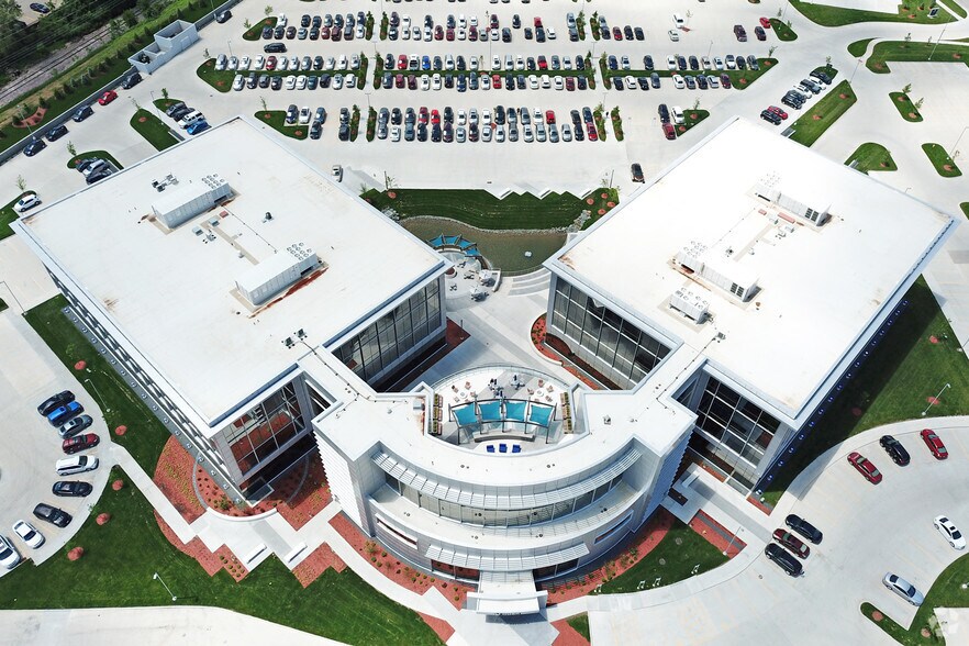 More Photos Of 1080 Jordan Creek Pky, West Des Moines Office For Lease