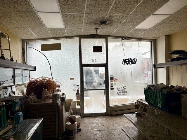 More Photos Of 217 E Court St, Kankakee General Retail For Sale