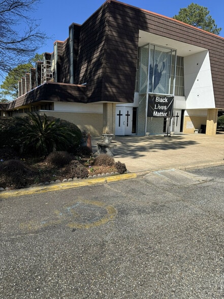 More Photos Of 2815 Forbes Dr, Montgomery Schools For Sale