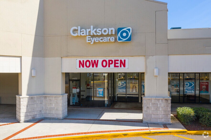 More Photos Of 13115-13149 N Dale Mabry Hwy, Tampa Unknown For Lease