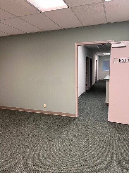 More Photos Of 1010 Medical Center Dr, Hardeeville Medical For Lease