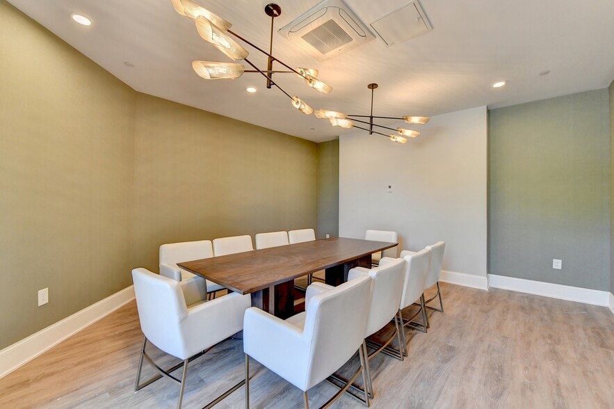 More Photos Of 1495 Satellite Blvd NW, Suwanee Assisted Living For Lease