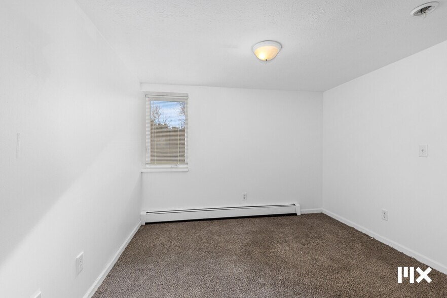 More Photos Of 1731-1733 Oak St, Niles Apartments For Sale
