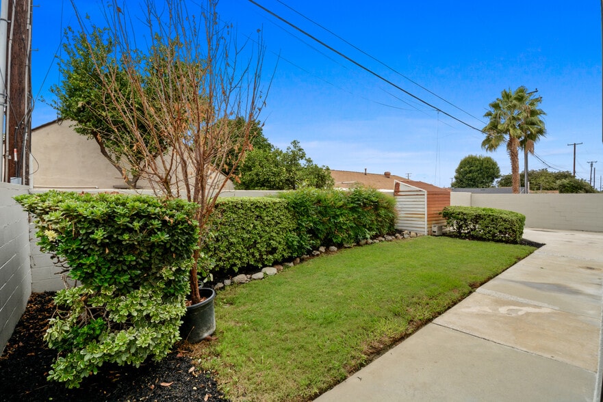 More Photos Of 15627 Belshire Ave, Norwalk Apartments For Sale