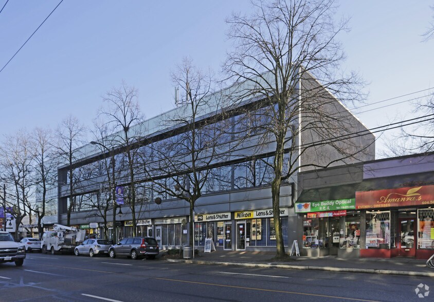 More Photos Of 2902-2918 Broadway W, Vancouver Office For Lease