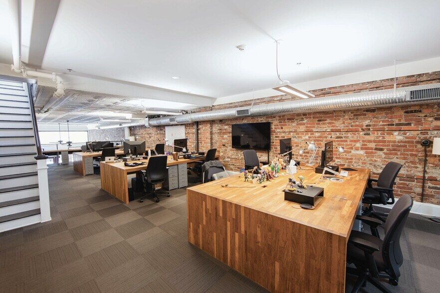 More Photos Of 427 Granby St, Norfolk Office For Lease