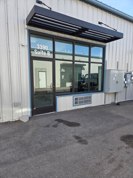 More Photos Of 3390 N Black Butte Ct, Nampa Industrial For Lease