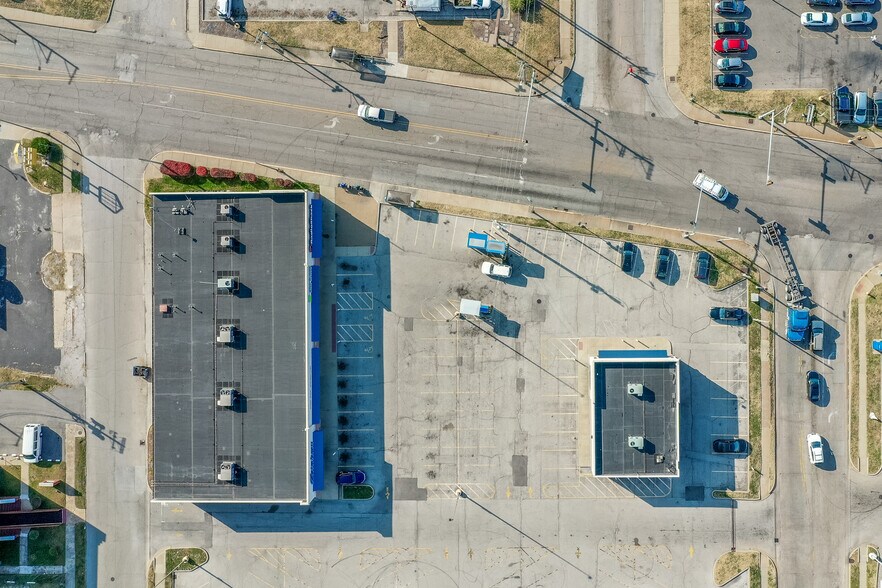 More Photos Of State St, East Saint Louis Unknown For Lease