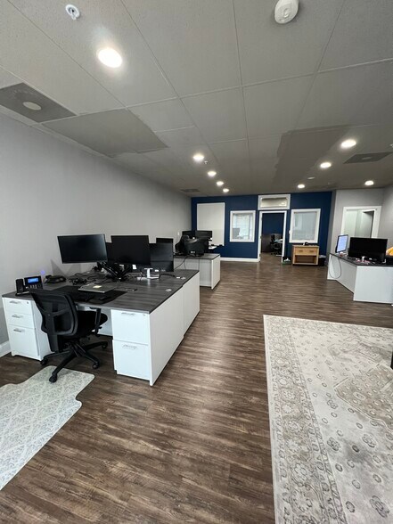 More Photos Of 1000 Channelside Dr, Tampa Loft Creative Space For Lease