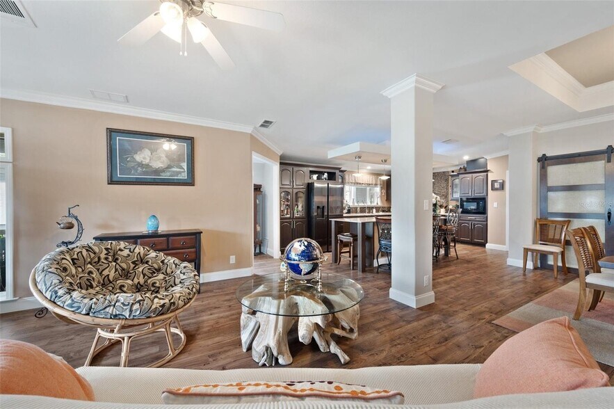 More Photos Of 2715 9th Ave N, Saint Petersburg Specialty For Sale